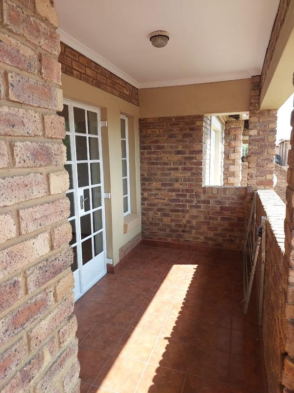 3 Bedroom Property for Sale in Terenure Gauteng