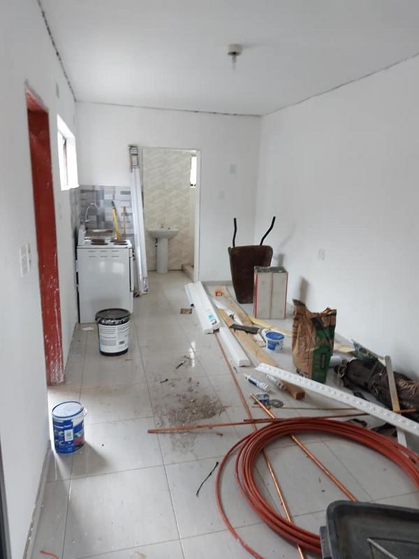 To Let 3 Bedroom Property for Rent in Clayville Gauteng
