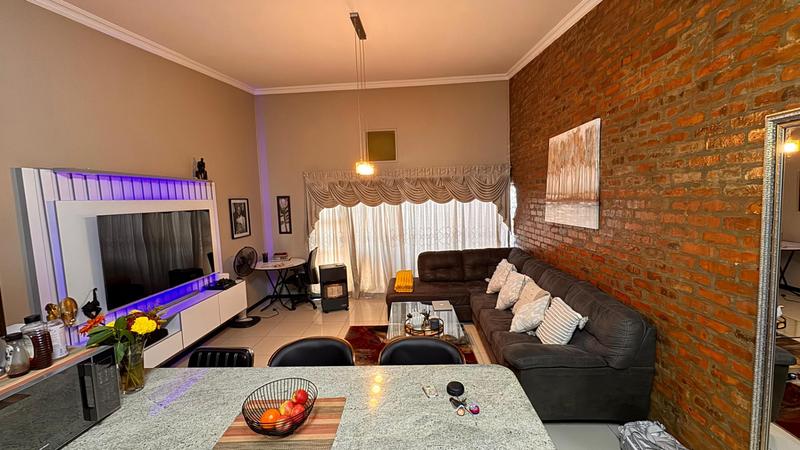 2 Bedroom Property for Sale in Solheim Gauteng