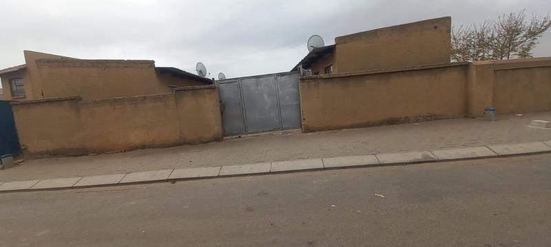 13 Bedroom Property for Sale in Isithame Gauteng