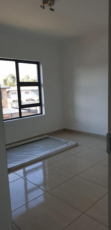 3 Bedroom Property for Sale in Ravenswood Gauteng