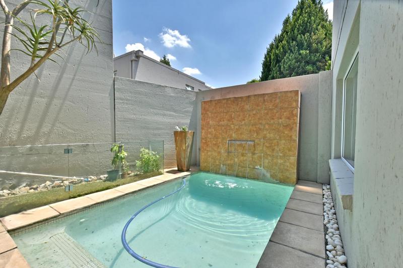 3 Bedroom Property for Sale in Sandown Gauteng