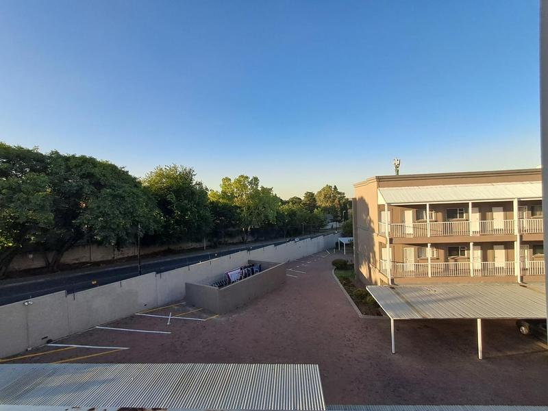 1 Bedroom Property for Sale in Buccleuch Gauteng