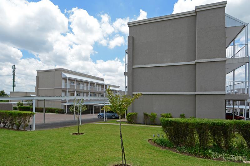 1 Bedroom Property for Sale in Buccleuch Gauteng