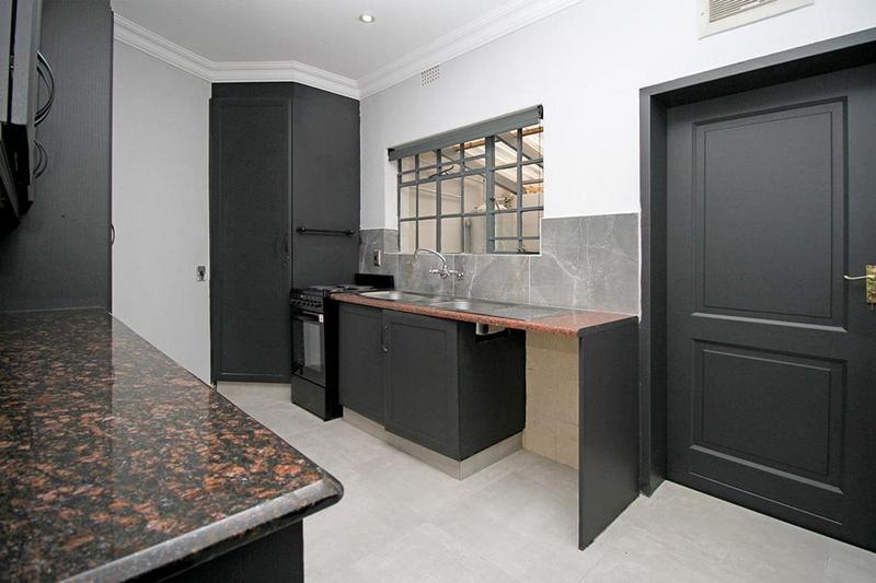 1 Bedroom Property for Sale in Houghton Estate Gauteng