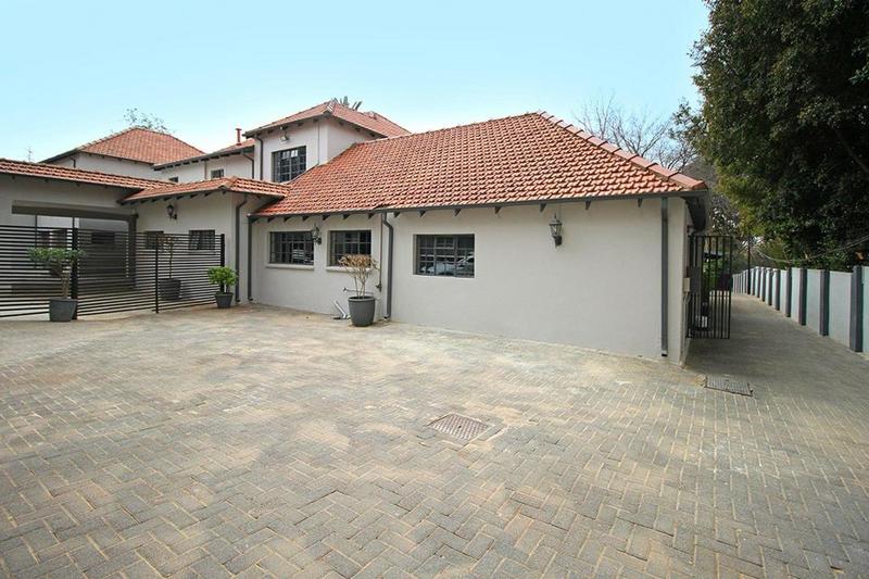 1 Bedroom Property for Sale in Houghton Estate Gauteng