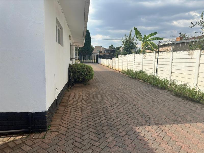 3 Bedroom Property for Sale in Erasmia Gauteng