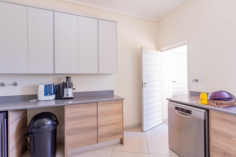 4 Bedroom Property for Sale in Midstream Estate Gauteng