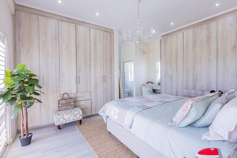 4 Bedroom Property for Sale in Midstream Estate Gauteng