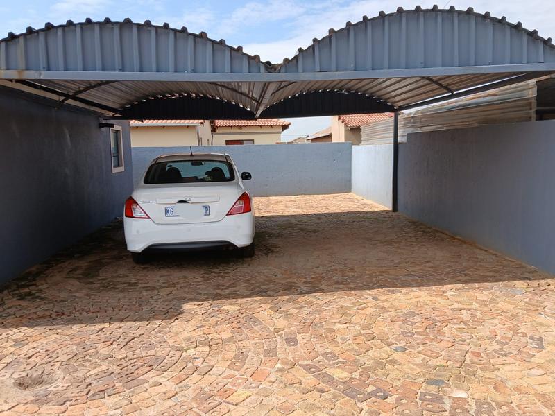 3 Bedroom Property for Sale in Protea Glen Gauteng