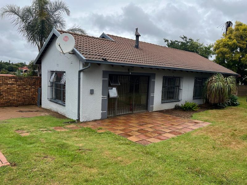 3 Bedroom Property for Sale in Birchleigh North Gauteng