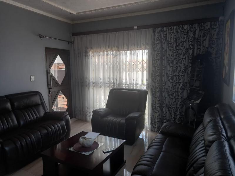 5 Bedroom Property for Sale in Tembisa Central Gauteng