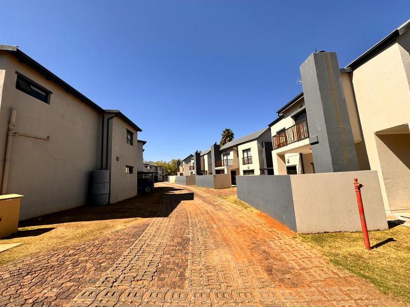3 Bedroom Property for Sale in Terenure Gauteng