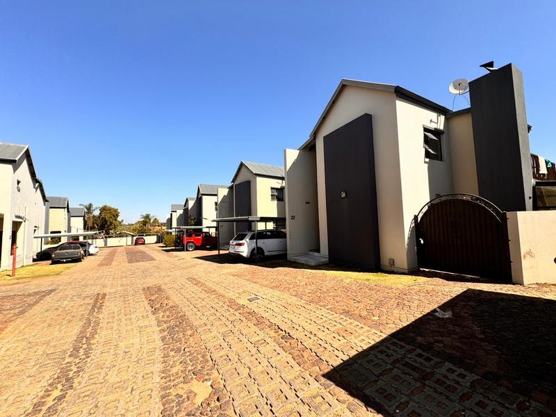 3 Bedroom Property for Sale in Terenure Gauteng