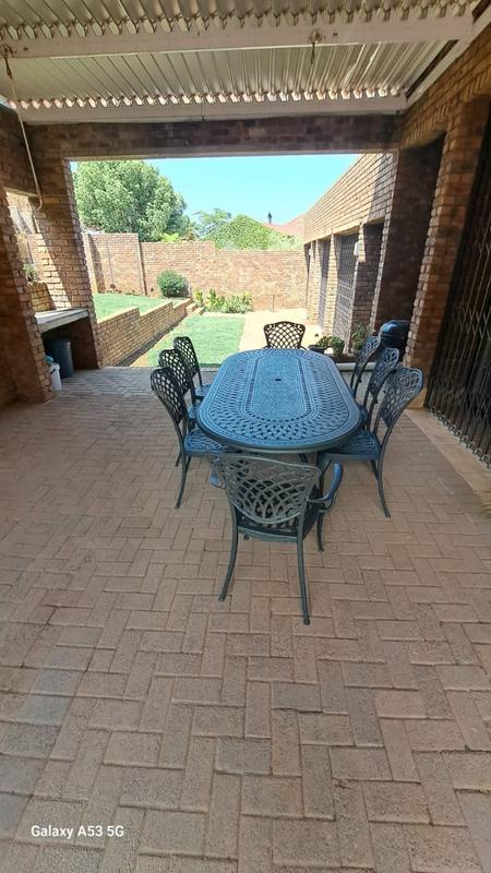 3 Bedroom Property for Sale in Waterkloof 101 Estate Gauteng