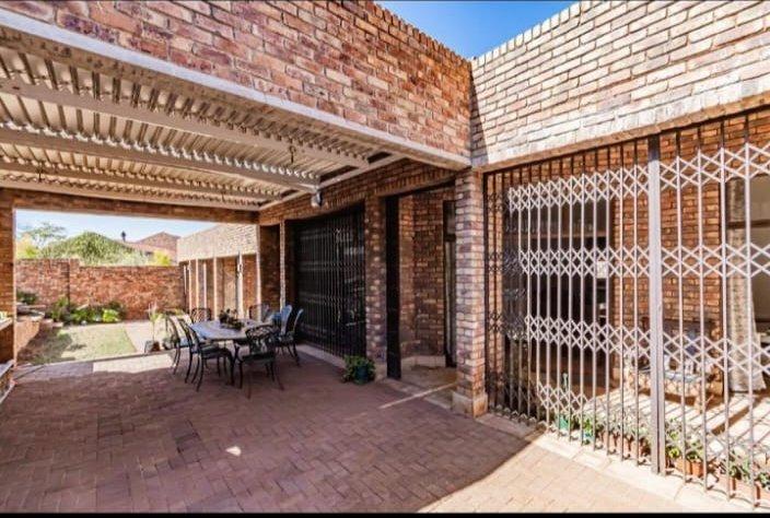 3 Bedroom Property for Sale in Waterkloof 101 Estate Gauteng