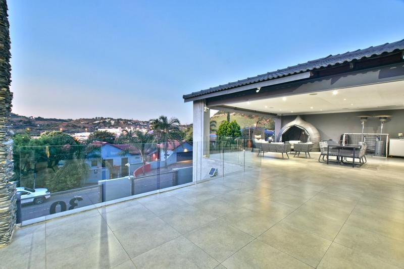 9 Bedroom Property for Sale in Glenvista Gauteng