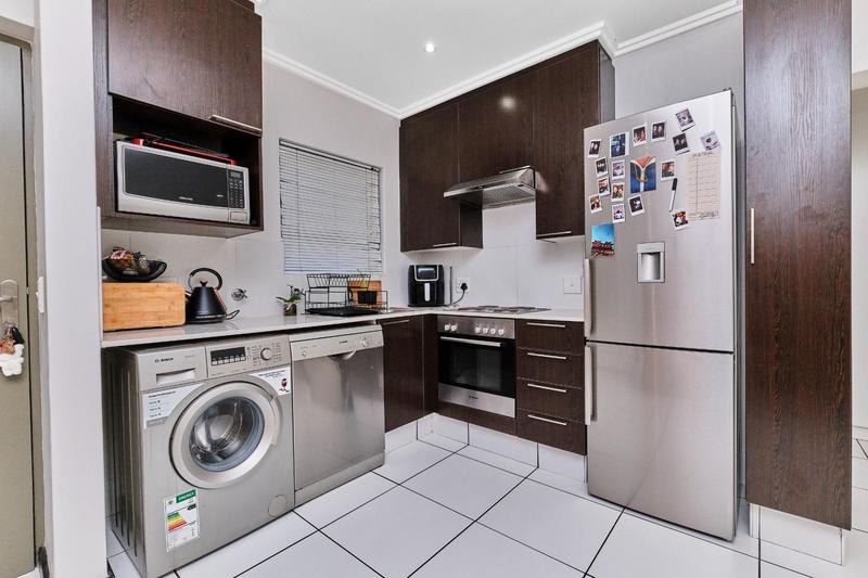 1 Bedroom Property for Sale in Lonehill Gauteng