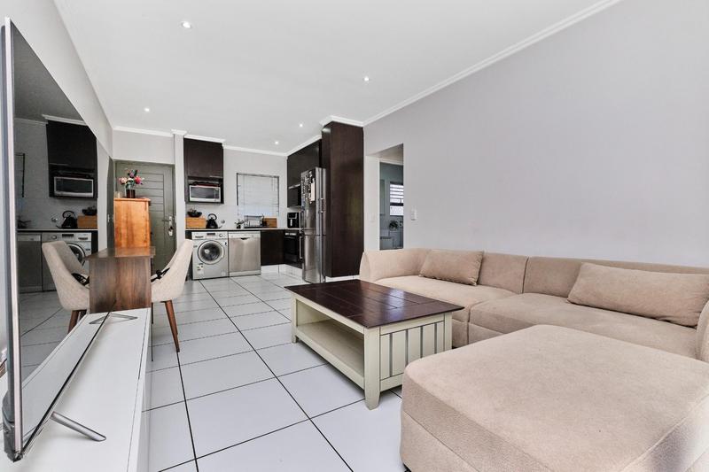 1 Bedroom Property for Sale in Lonehill Gauteng