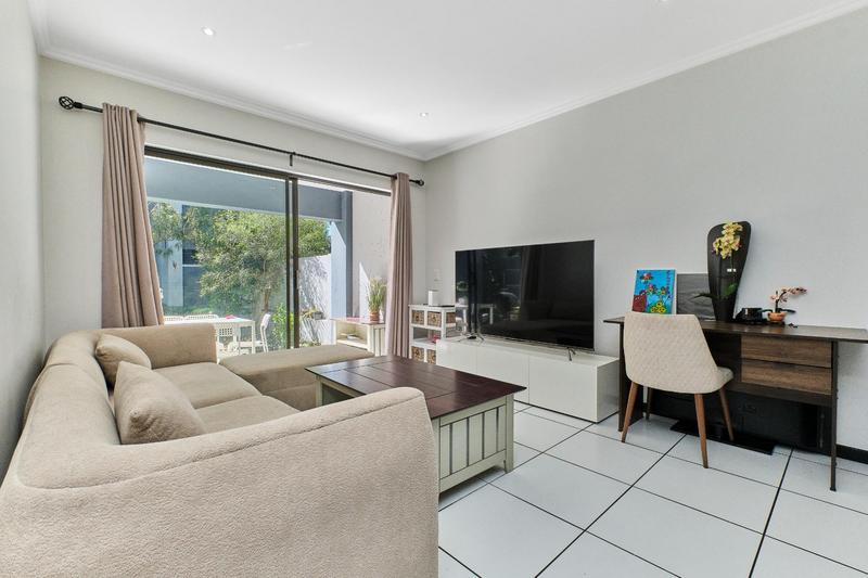 1 Bedroom Property for Sale in Lonehill Gauteng