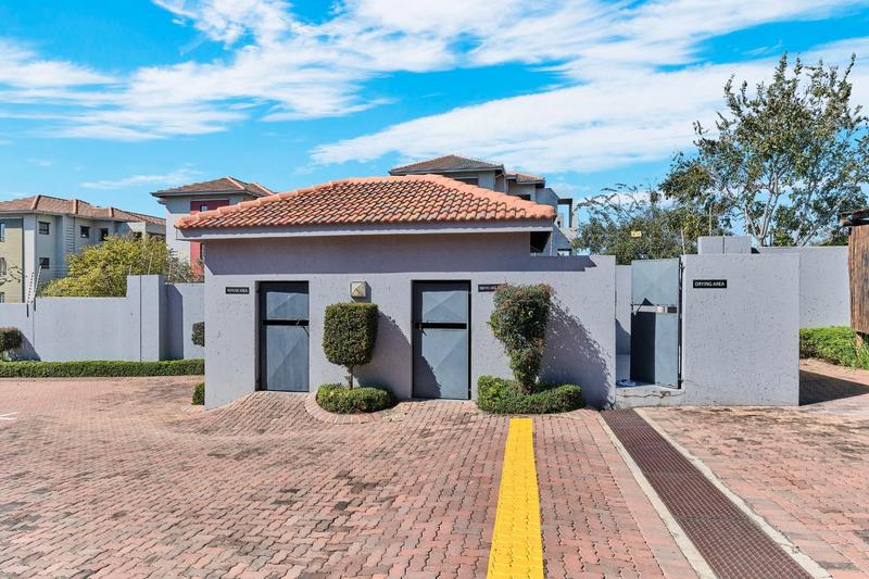 1 Bedroom Property for Sale in Lonehill Gauteng