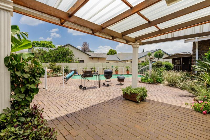4 Bedroom Property for Sale in Sunward Park Gauteng
