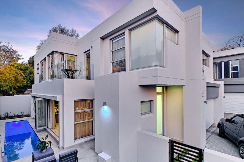 To Let 3 Bedroom Property for Rent in Bryanston Gauteng