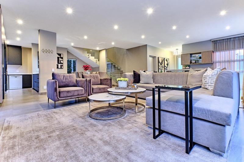 To Let 3 Bedroom Property for Rent in Bryanston Gauteng