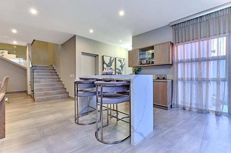 To Let 3 Bedroom Property for Rent in Bryanston Gauteng