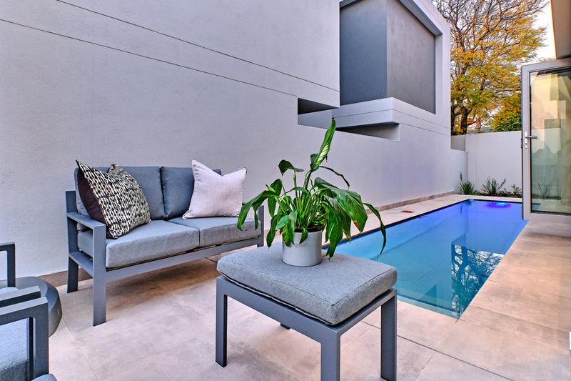 To Let 3 Bedroom Property for Rent in Bryanston Gauteng