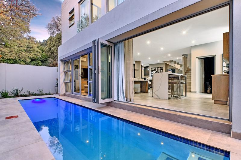To Let 3 Bedroom Property for Rent in Bryanston Gauteng