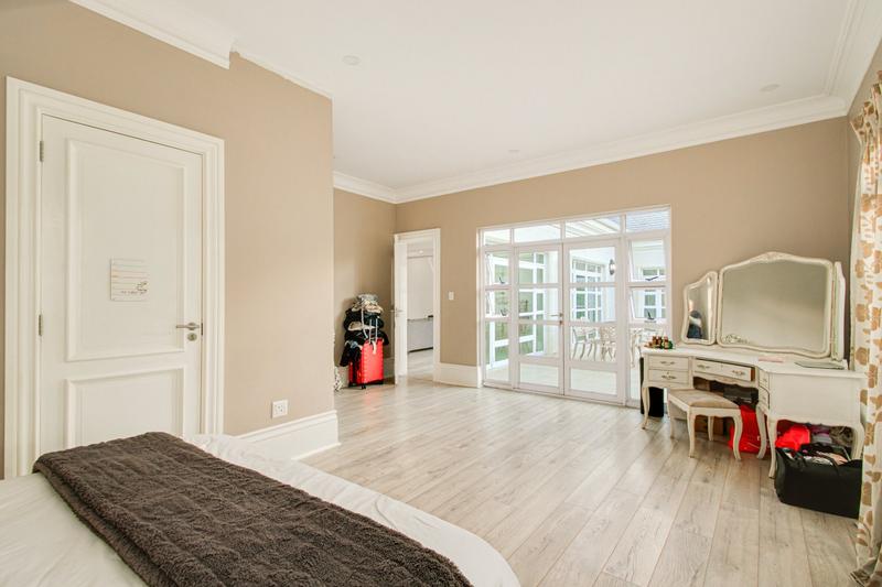 6 Bedroom Property for Sale in Bryanston Gauteng