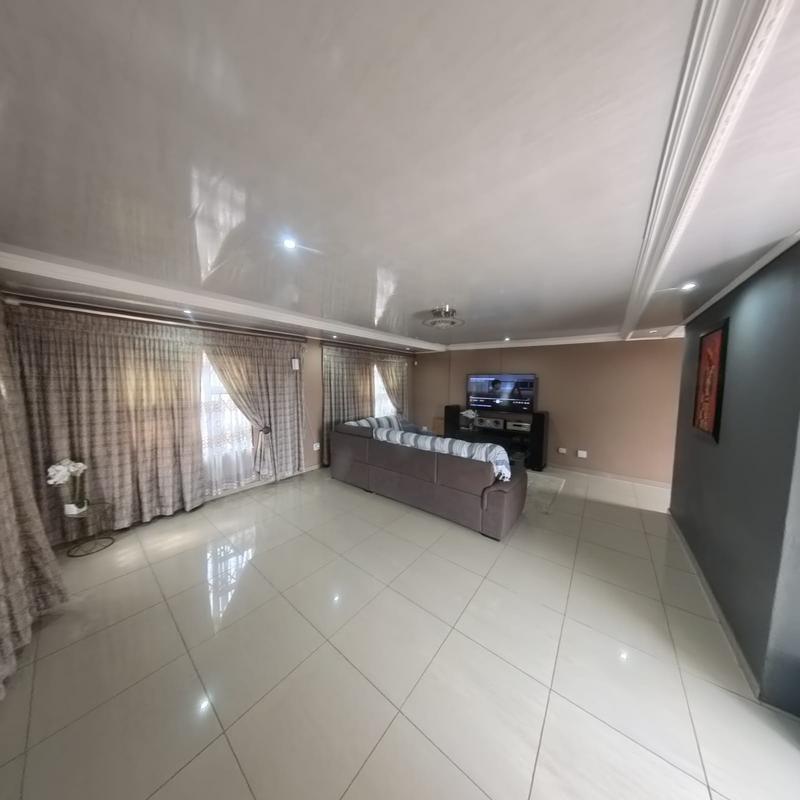To Let 3 Bedroom Property for Rent in Kirkney Gauteng