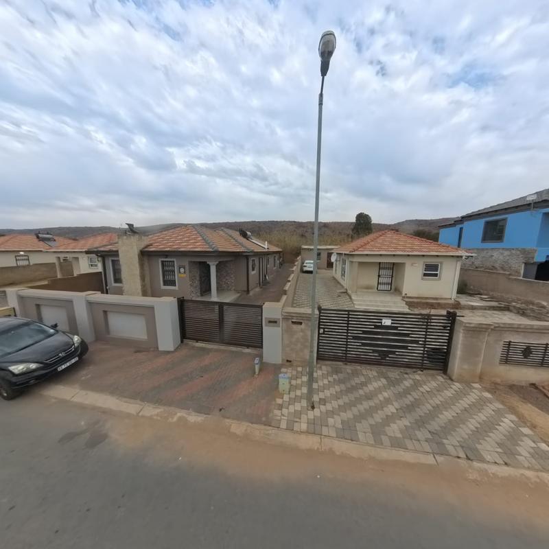 To Let 3 Bedroom Property for Rent in Kirkney Gauteng