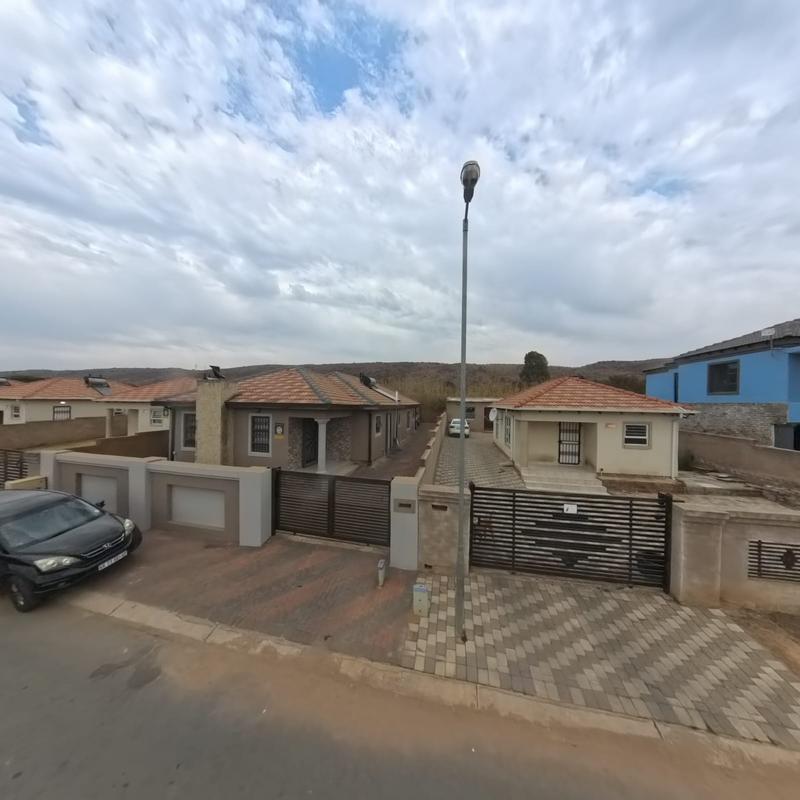 To Let 3 Bedroom Property for Rent in Kirkney Gauteng