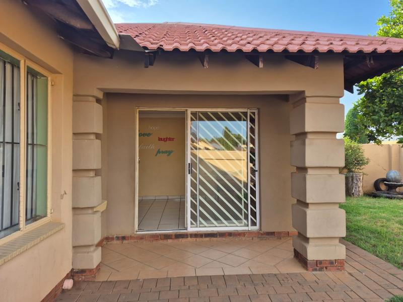 3 Bedroom Property for Sale in Ennerdale Gauteng