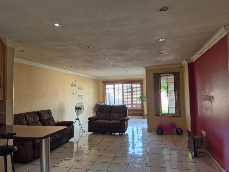 3 Bedroom Property for Sale in Ennerdale Gauteng