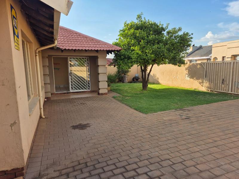 3 Bedroom Property for Sale in Ennerdale Gauteng