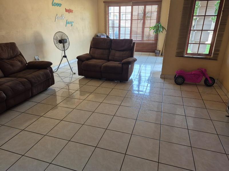 3 Bedroom Property for Sale in Ennerdale Gauteng