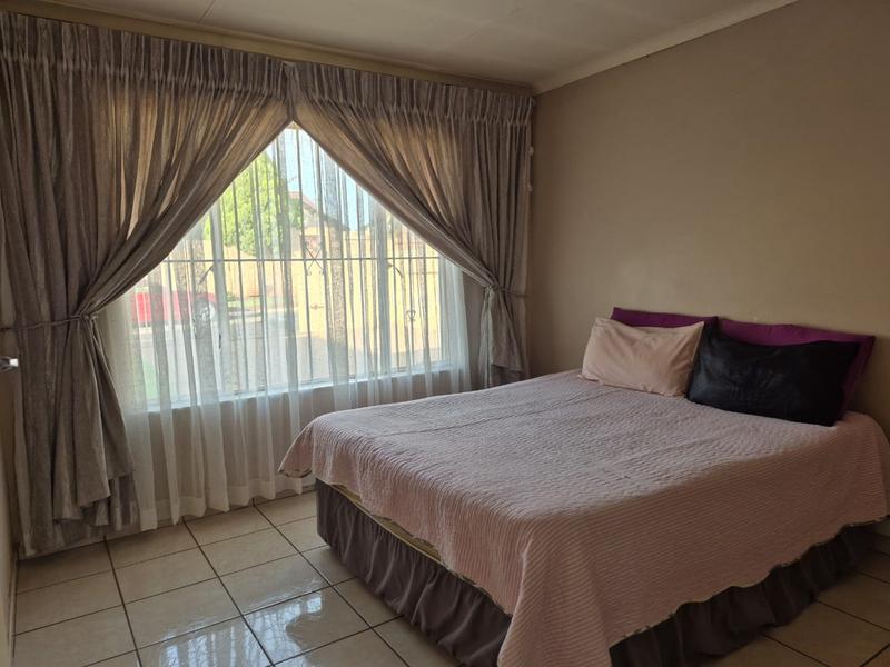 3 Bedroom Property for Sale in Ennerdale Gauteng