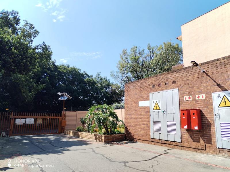 To Let 3 Bedroom Property for Rent in Denlee Gauteng