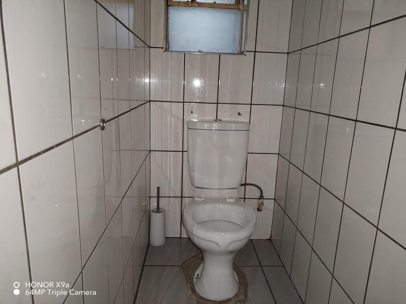 To Let 3 Bedroom Property for Rent in Denlee Gauteng