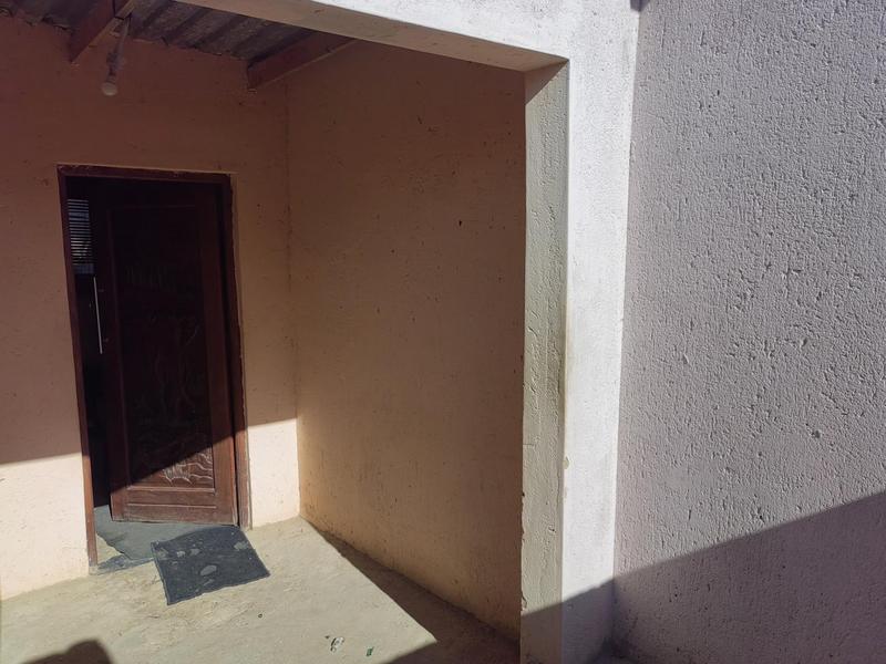 5 Bedroom Property for Sale in Mabopane Gauteng