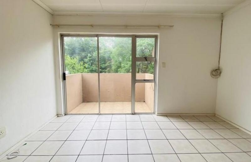 2 Bedroom Property for Sale in Vorna Valley Gauteng