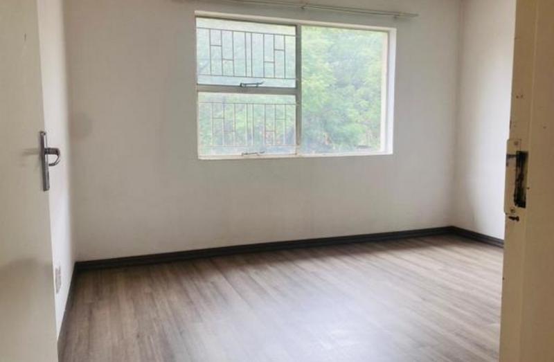 2 Bedroom Property for Sale in Vorna Valley Gauteng