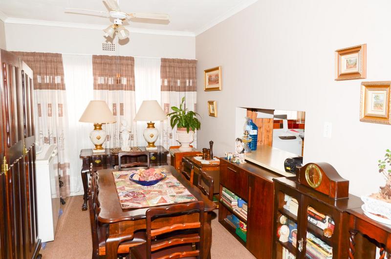 2 Bedroom Property for Sale in Green Hills Gauteng
