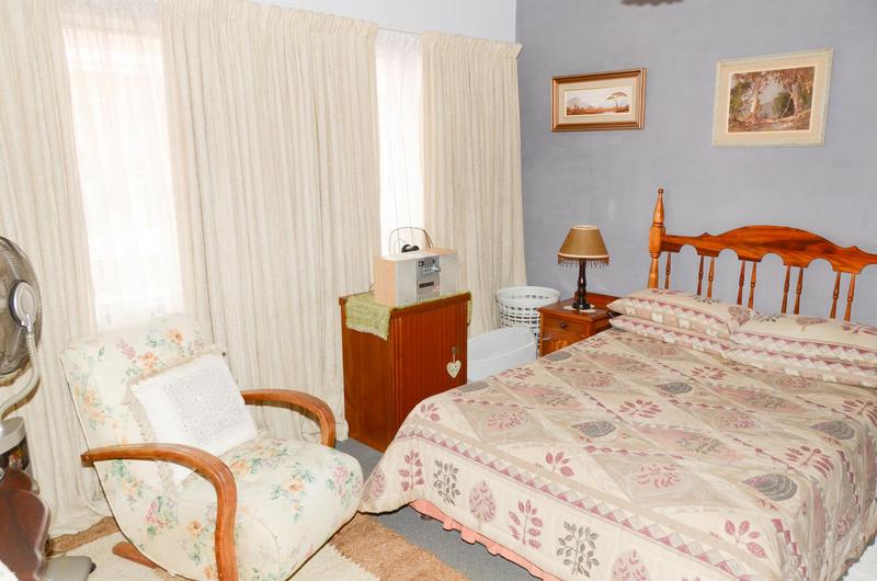 2 Bedroom Property for Sale in Green Hills Gauteng