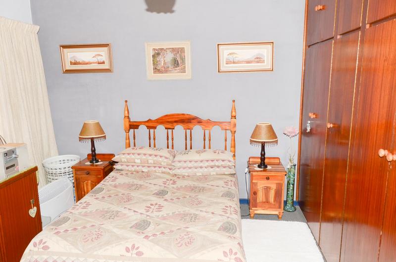 2 Bedroom Property for Sale in Green Hills Gauteng