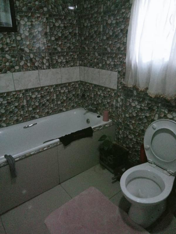 3 Bedroom Property for Sale in Lenasia Gauteng