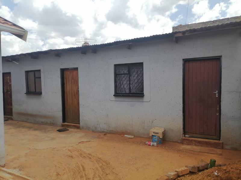 2 Bedroom Property for Sale in Protea Glen Gauteng